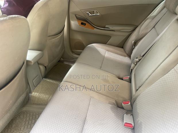 Toyota Premio 2008 Silver