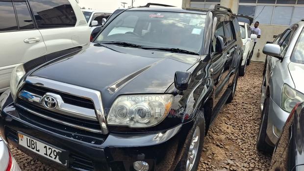 Toyota Hilux Surf 2.7 SSR 2008 Black
