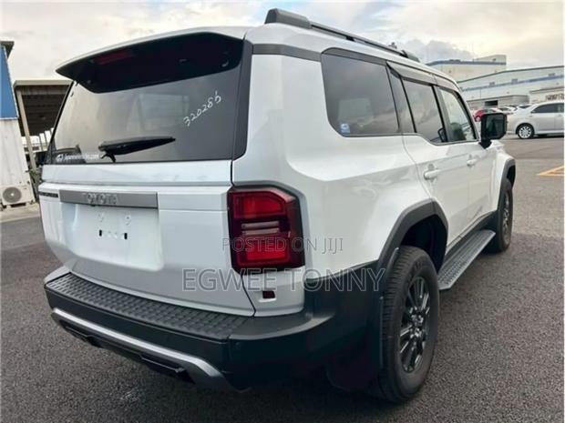 New Toyota Land Cruiser 2024 Pearl