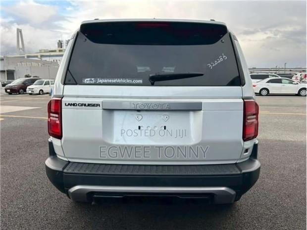 New Toyota Land Cruiser 2024 Pearl