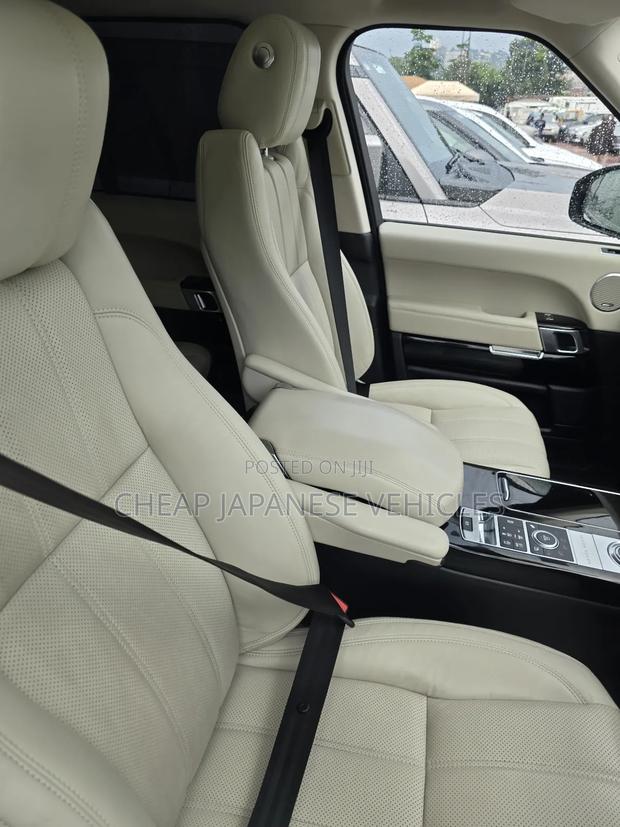 Land Rover Range Rover Vogue 2018 White