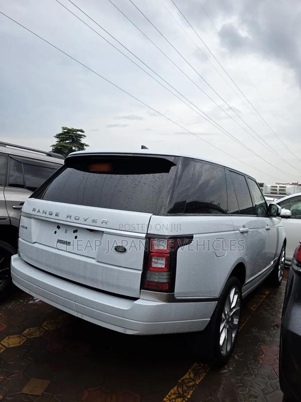 Land Rover Range Rover Vogue 2018 White