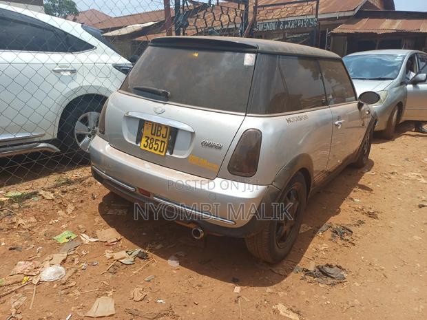 Mini Cooper 2006 Silver