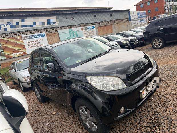 Toyota Rush 2010 Black