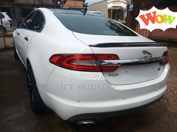 Jaguar XF 2012 White