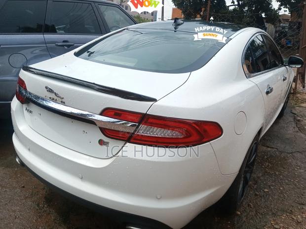 Jaguar XF 2012 White