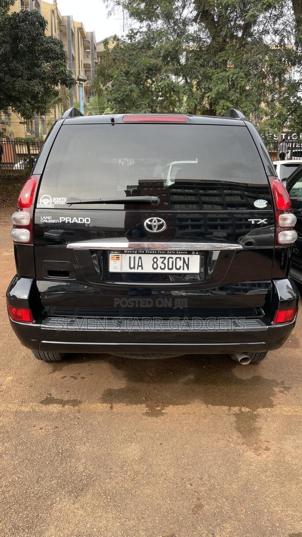 Toyota Land Cruiser Prado 2009 Black