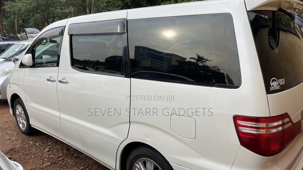 Toyota Alphard 2007 White