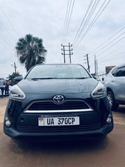 Toyota Sienta 2016 Black for sale