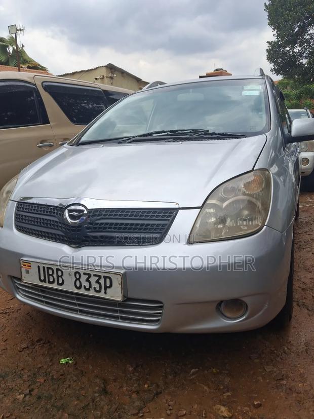 Toyota Corolla Spacio 2004 Silver