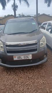 Toyota Noah 2009 Silver for sale
