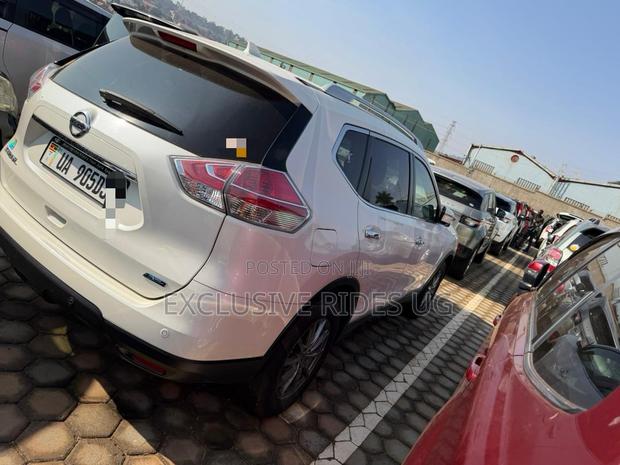 Nissan X-Trail 2014 White