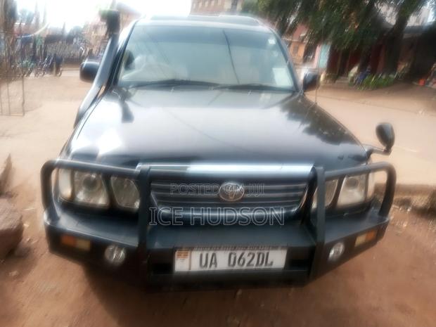 Toyota Land Cruiser Prado 2005 Black