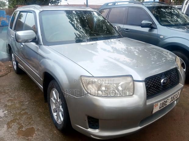 Subaru Forester 2005 Silver