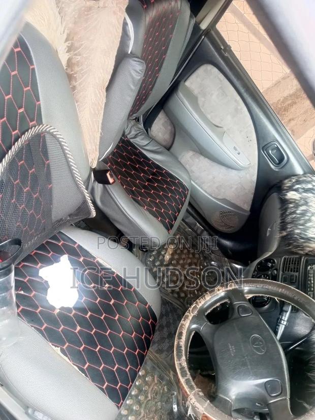 Toyota Raum 2003 Silver