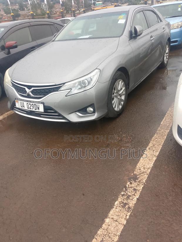 Toyota Mark X 2011 Gray