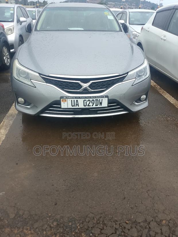 Toyota Mark X 2011 Gray