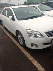 Toyota Premio 2012 White for sale