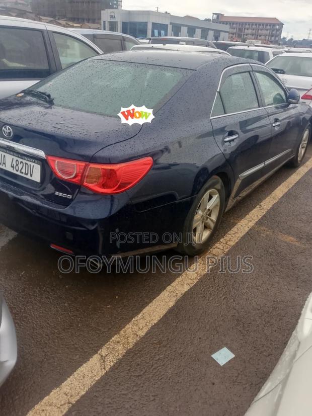 Toyota Mark X 2011 Blue