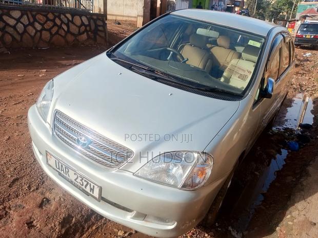 Toyota Nadia 2000 Silver