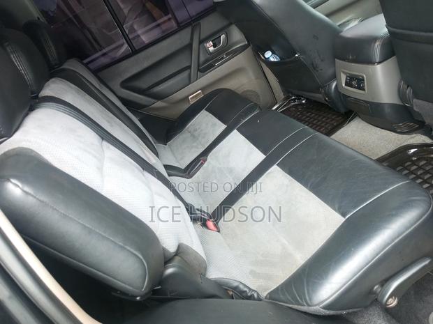 Mitsubishi Pajero 2004 Black