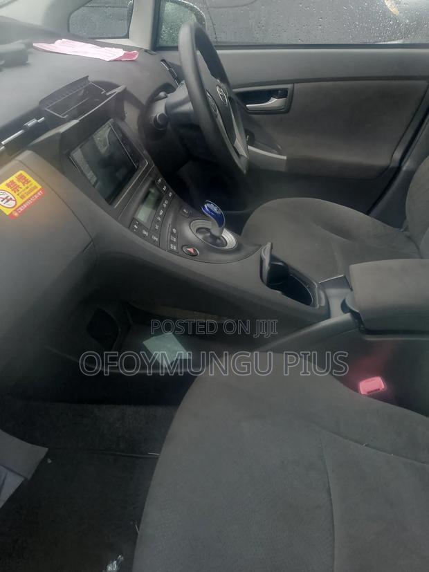 Toyota Prius 2011 Silver