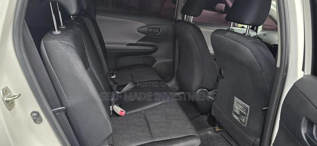 Toyota Wish 2010 White