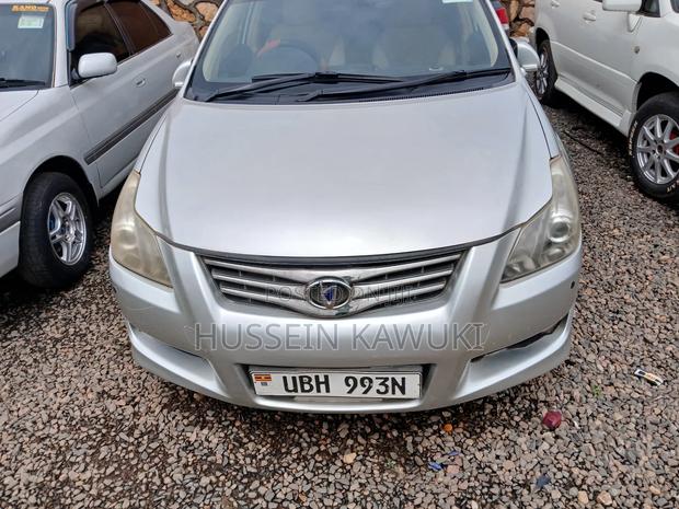 Toyota Blade 2004 Silver