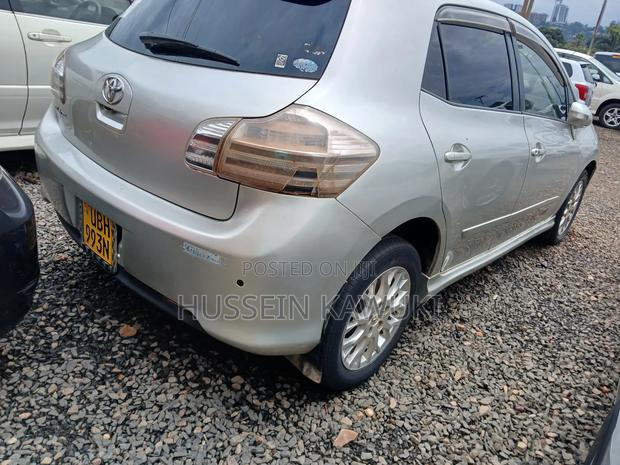 Toyota Blade 2004 Silver