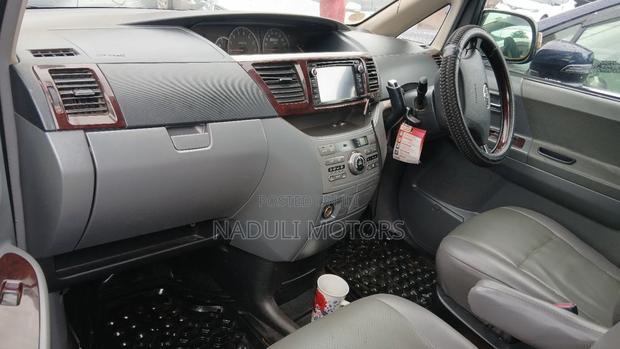 Toyota Noah 2005 Black