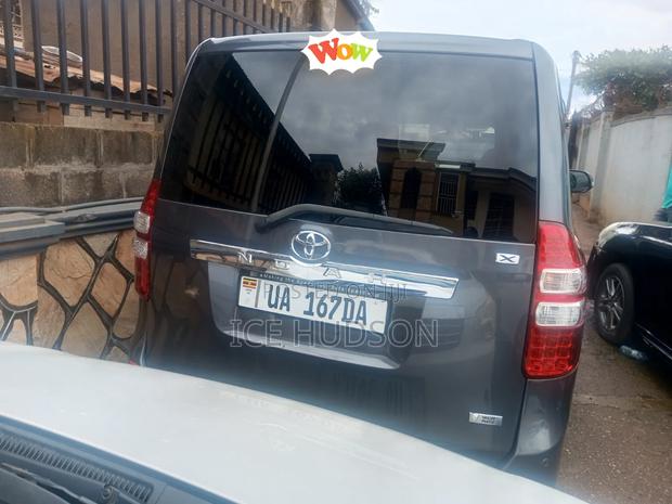 Toyota Noah 2012 Matt Black