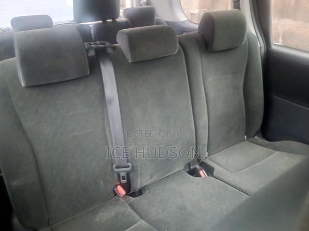 Toyota Noah 2012 Matt Black