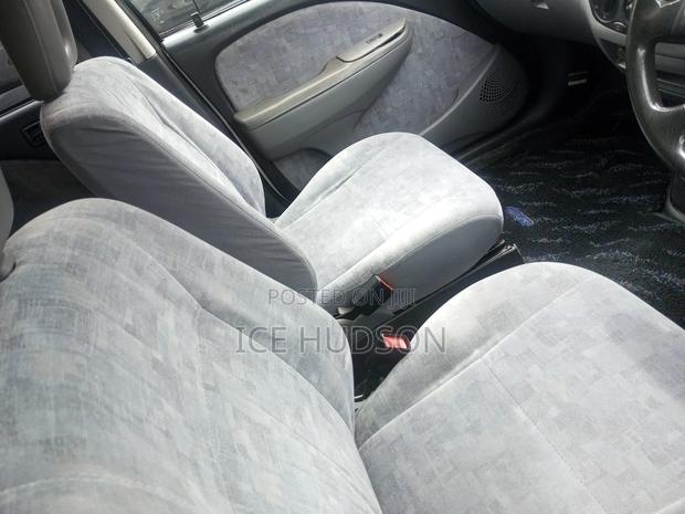 Toyota Raum 2003 White