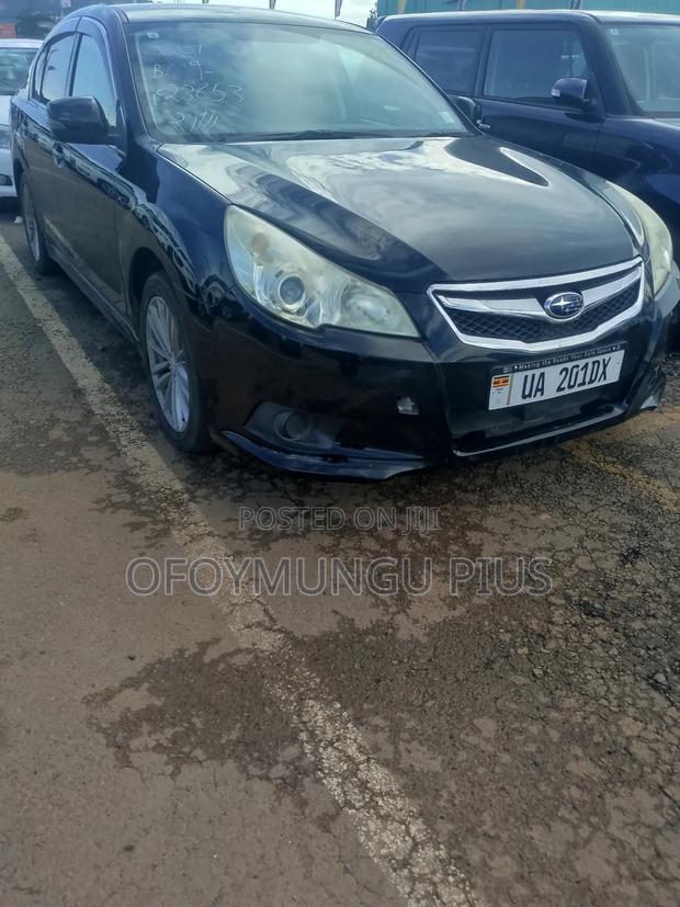 Subaru Legacy 2011 Black