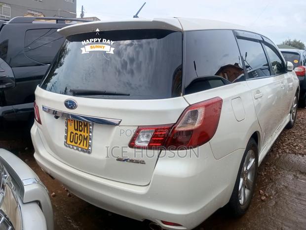 Subaru Exiga 2009 White