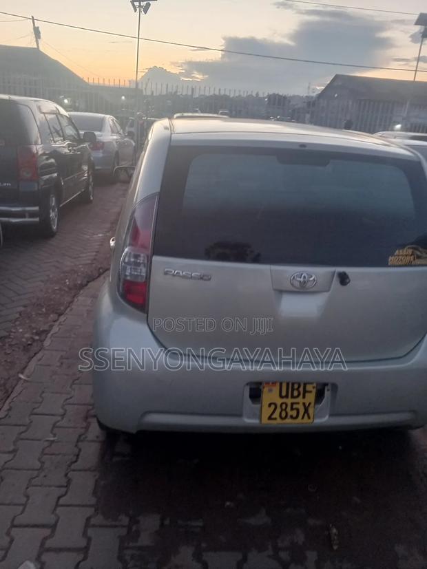 Toyota Passo 2007 Gray