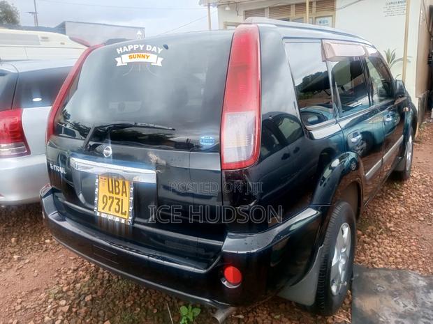 Nissan X-Trail 2007 Black