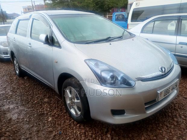 Toyota Wish 2007 White