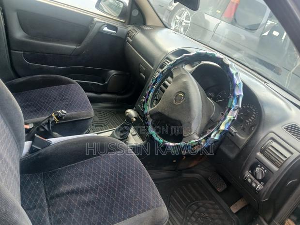 Opel Astra 2005 Green