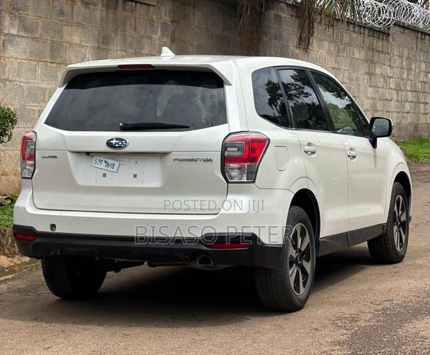 Subaru Forester 2017 White