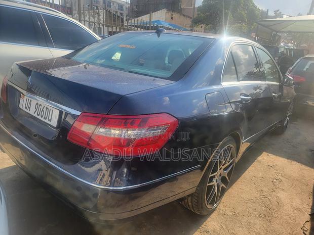Mercedes-Benz E300 2014 Black