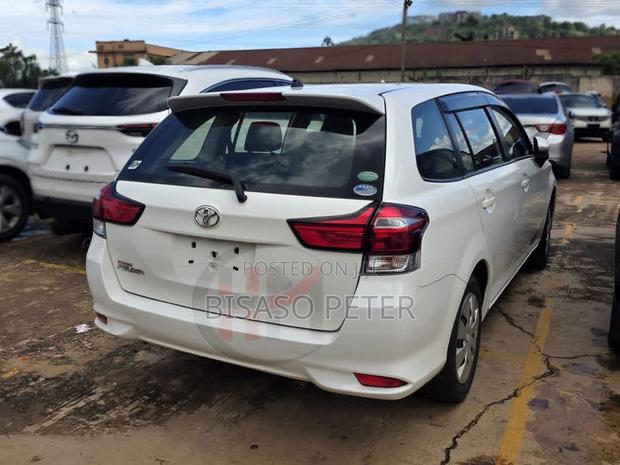 Toyota Corolla Fielder 1.5 Petrol AWD 2016 White