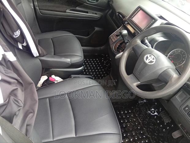 Toyota Wish 2010 White