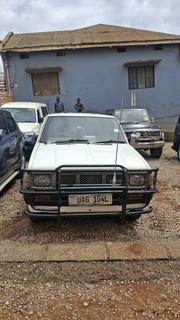 Nissan Pick-Up 1994 White for sale