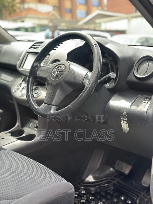 Toyota RAV4 2.0 4x4 2007 Black