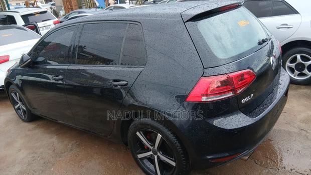 Volkswagen Golf GTI 2011 Black
