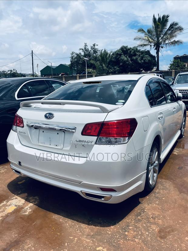 Subaru Legacy 2012 White