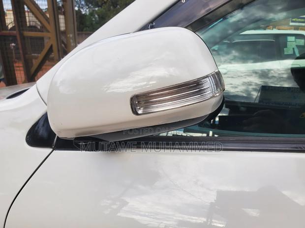 Toyota RAV4 2010 White