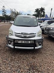 Toyota Noah 2011 Silver for sale