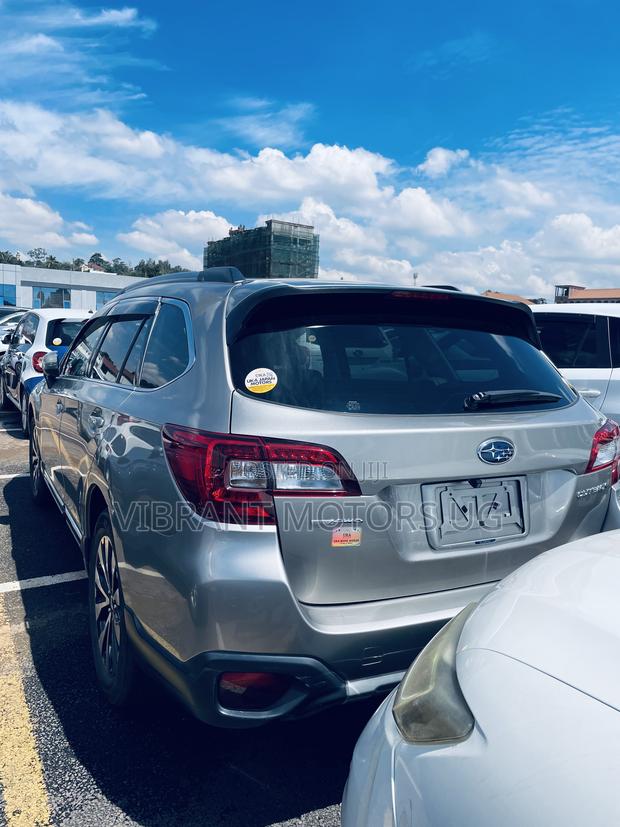 Subaru Outback 2015 Gold
